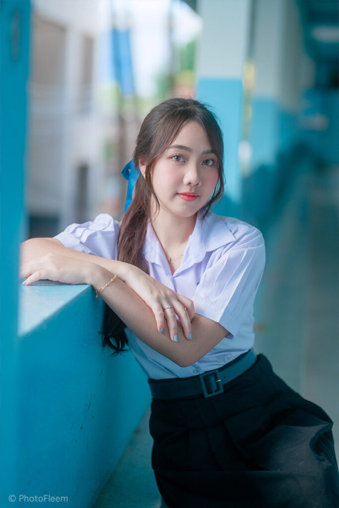 How To แต่งรูปโทนชุดนักเรียน สดใส ละมุน แอพ Lightroom